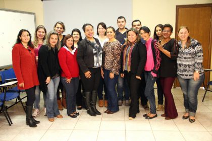 62795-capacitacao-equipe-do-cras