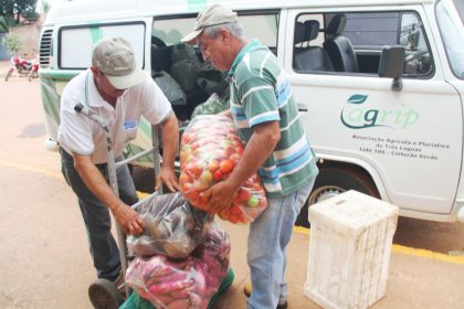 62914-entrega-de-alimentos-agricultores-familiares-05-06-2017-2