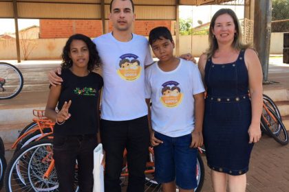 62916-entrega-de-bicicletas-1