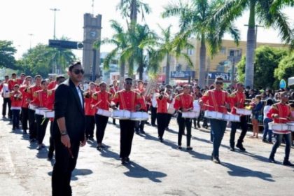 62995-banda-spartan-1