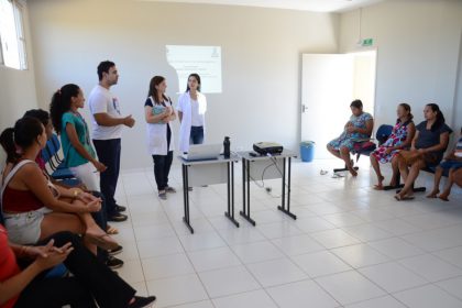 64565-reuniao-com-gestantes-1