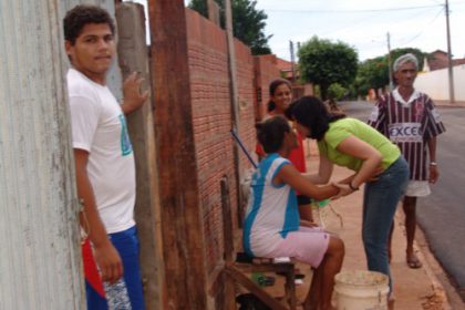 655-simone-fiscaliza-construcao-do-asfalto-no-jupia