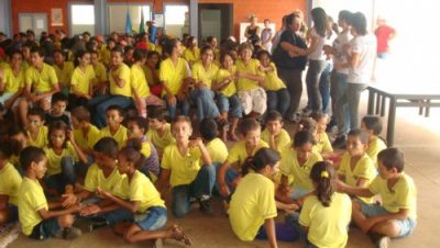 6641-adolescentes-participam-de-capacitacao-para-formar-monitores-mirins-ambientais
