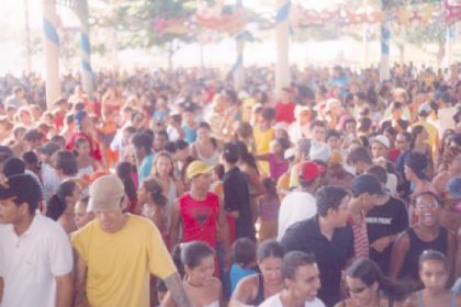 671-quase-tudo-pronto-para-o-carnalegria-2006