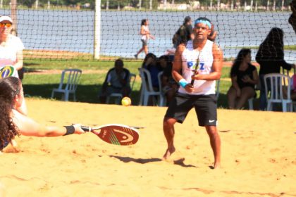 69024-beach-tennis