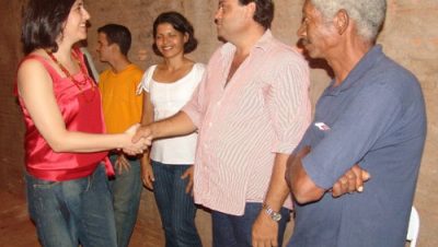 691-simone-garante-beneficios-para-o-jardim-das-acacias