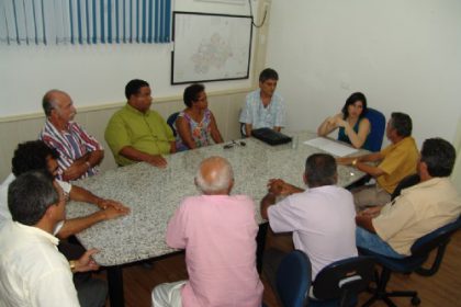 695-decreto-autoriza-reajuste-no-valor-de-tarifas-de-servico-de-taxi