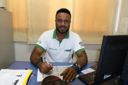 70021-negro-breno-d-2