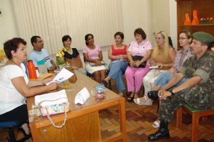 889-prefeitura-lanca-campanha-do-agasalho-2006