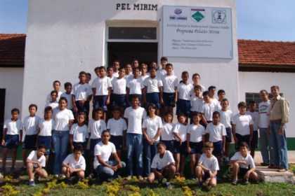 911-proposta-de-trabalho-busca-conhecer-a-capacidade-dos-alunos-do-programa-pelotao-mirim