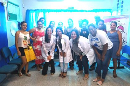 Gestante feliz