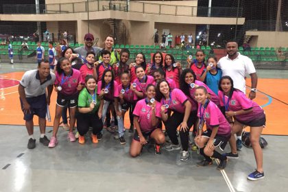 luloca jets feminino infantil